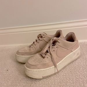 COPY - Pink Nike Air Forces